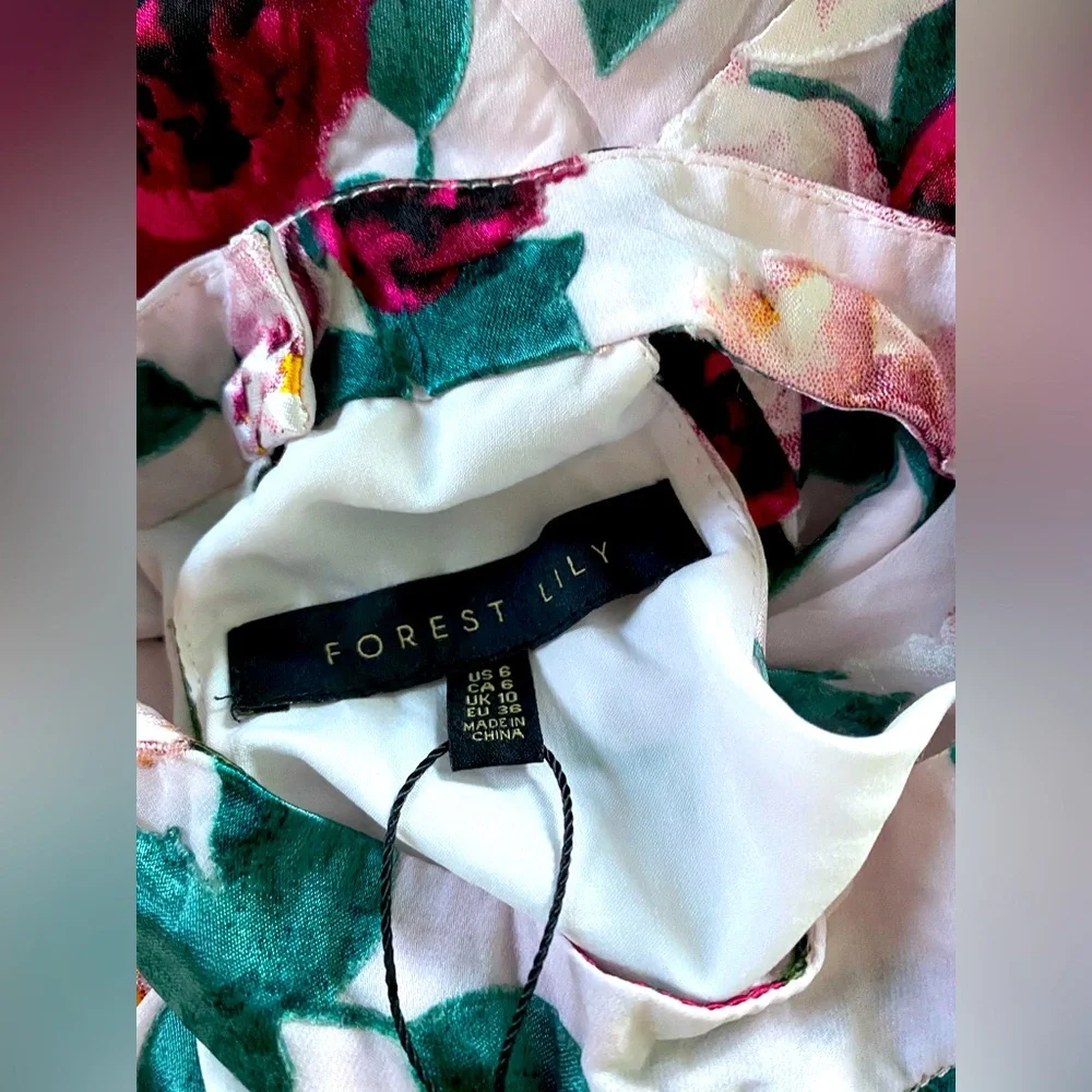 FORESTLiLY dress for women size 6 color trii red  white like new - Picture 6 of 6